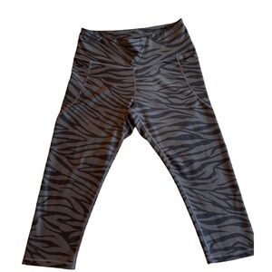 Old Navy XL Animal Print Leggings